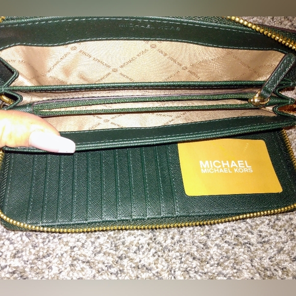 Michael Kors Hamilton Satchel and Continental Wallet Set Racing Green - Picture 4 of 8